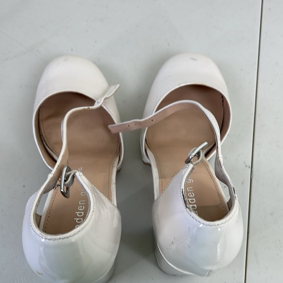 Madden Girl UNAA Pumps Size 8.5M - Picture 11 of 11